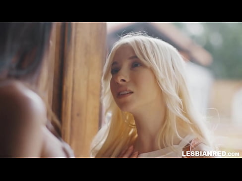 ❤️ Qiz bir necha oydan keyin uyga keladi va o'gay onasining mushukini yeydi Anal pornoda bizda ﹏